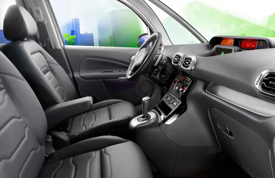  Citroen C3 Picasso 2013 года  (фото 13 из 21)